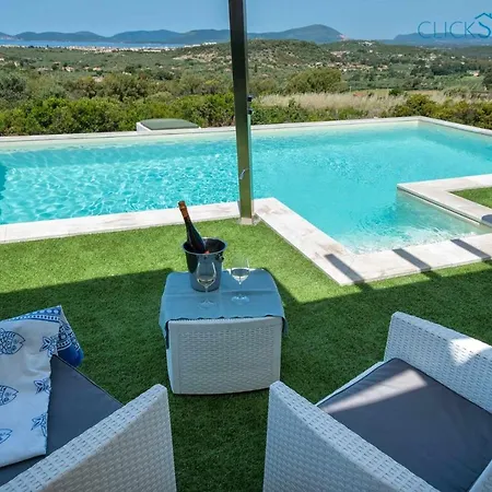Alghero Carrabufas Con Piscina Vista Mare Per 10 Persone * Valverde (Sardinia)
