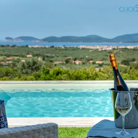 Alghero Carrabufas Con Piscina Vista Mare Per 10 Persone 别墅 *