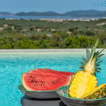 فيلة Alghero Carrabufas Con Piscina Vista Mare Per 10 Persone Valverde (Sardinia)