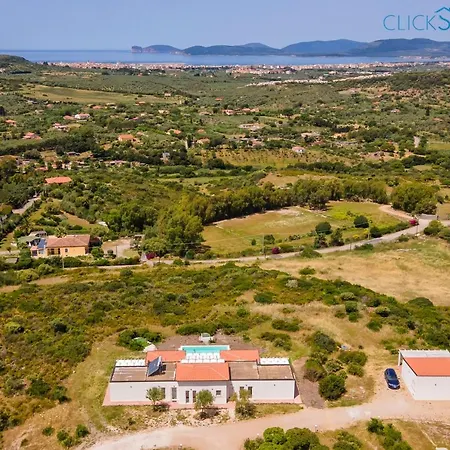 别墅 Alghero Carrabufas Con Piscina Vista Mare Per 10 Persone *