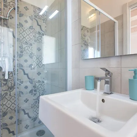 Alghero Carrabufas Con Piscina Vista Mare Per 10 Persone 别墅 *