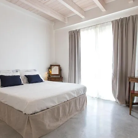 Alghero Carrabufas Con Piscina Vista Mare Per 10 Persone
