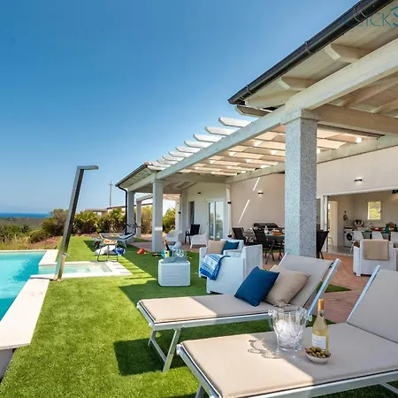 Alghero Carrabufas Con Piscina Vista Mare Per 10 Persone Villa Valverde (Sardinia)