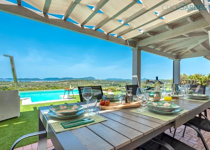 Alghero Carrabufas Con Piscina Vista Mare Per 10 Persone * Valverde